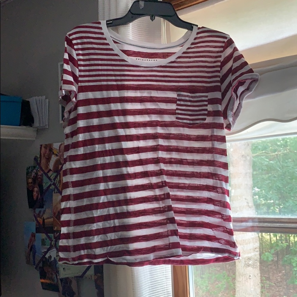 maroon and white short sleeve